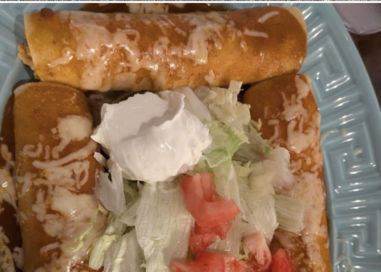 Los Rancheros Mexican Restaurant signature dishes TacosChile RellenoFlautas